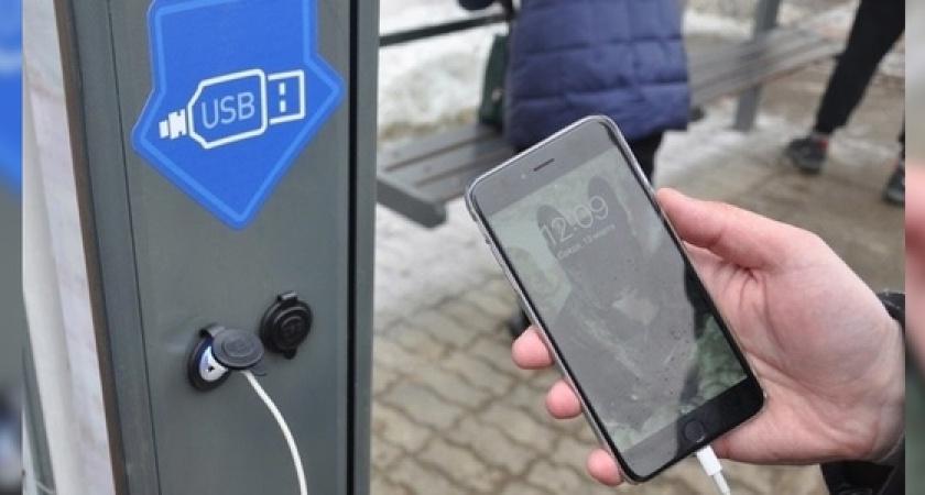 Новороссийцы смогут заряжать телефоны на остановках