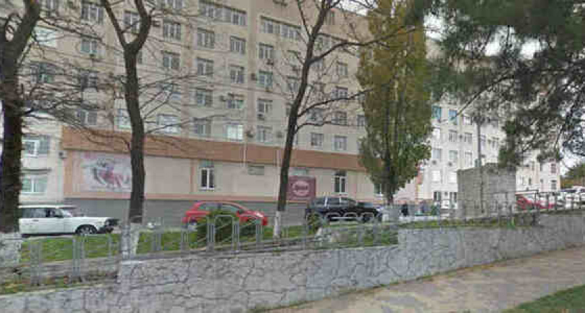 Главврача Горбольницы Новороссийска привлекли к ответственности за просроченные лекарства и нарушения санитарных требований питания