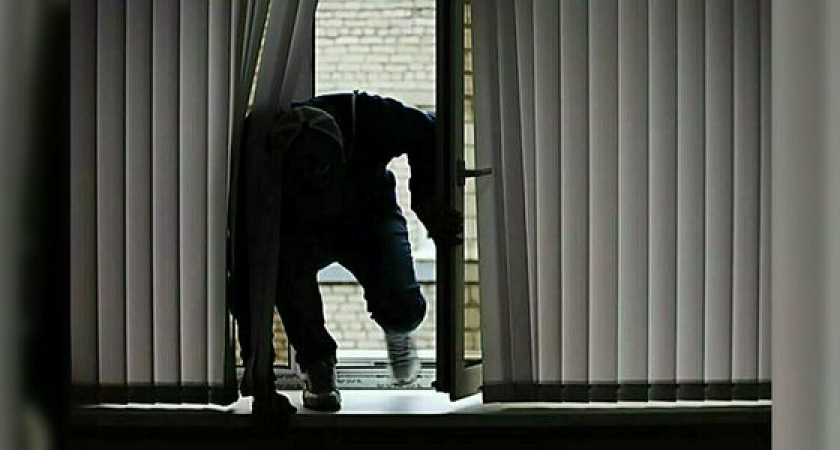 Житель Новороссийска ограбил две семьи на общую сумму 3,5 миллиона рублей