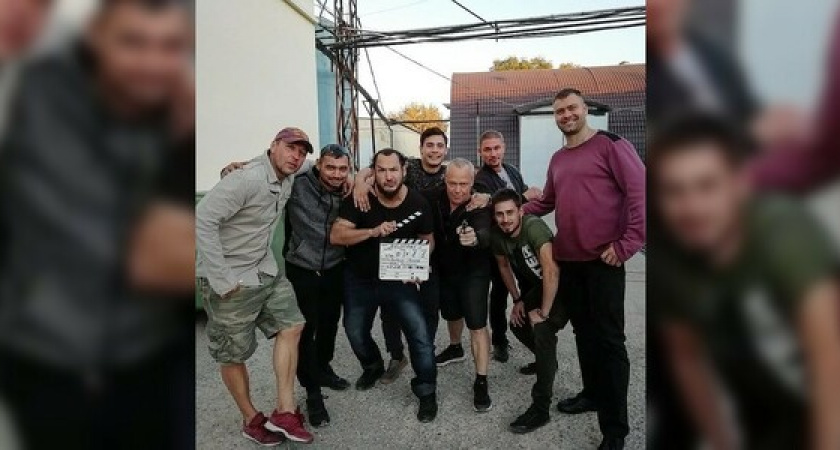 Новороссийские каскадеры сыграли «братков» в третьей части сериала «Балабол»: фото и видео со съемок фильма