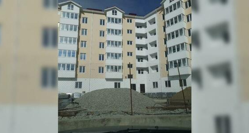 «Кому выгодно банкротство застройщика?»: обманутые дольщики ЖК «Орион-2 и 3» записали видео обращение к Президенту