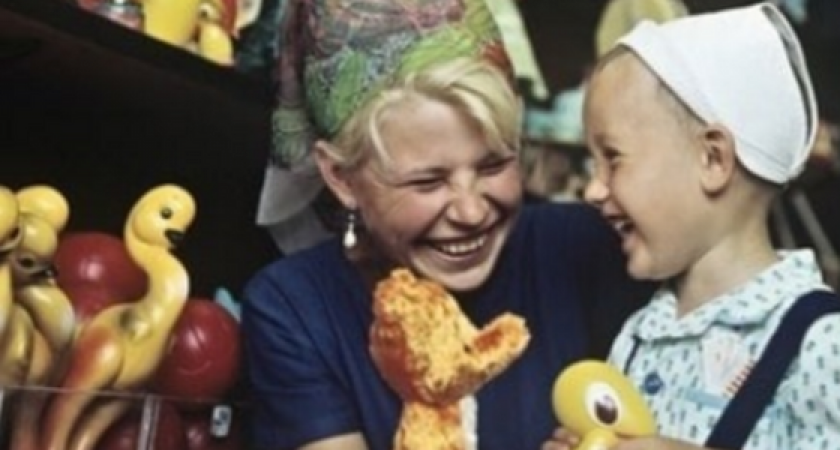 Не все поймут, но многие вспомнят: самые популярные игры и игрушки времен СССР