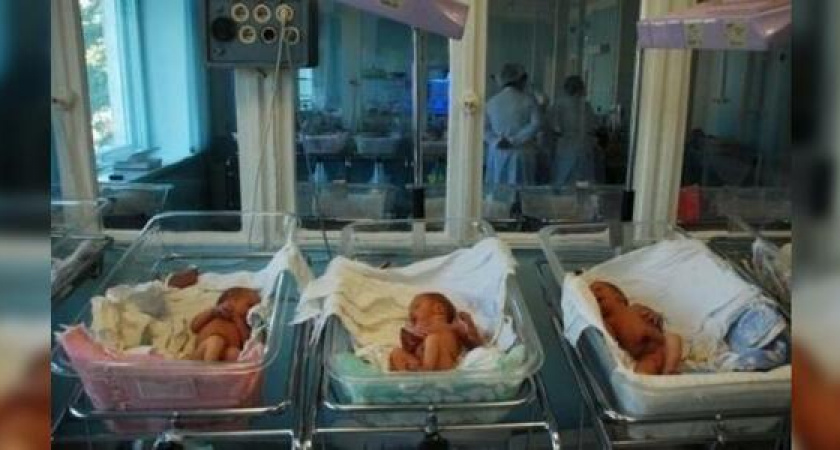 В России материнский капитал продлили на два года