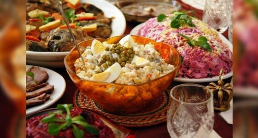 В какую сумму обойдется новогодний стол для россиян?