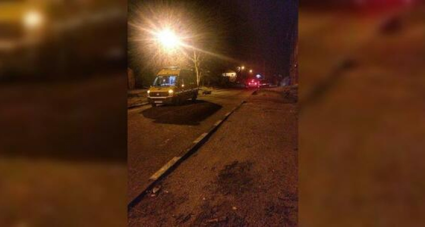 Уснул, ожидая скорую: в Новороссийске водитель мопеда после аварии решил прикорнуть прямо на месте ДТП