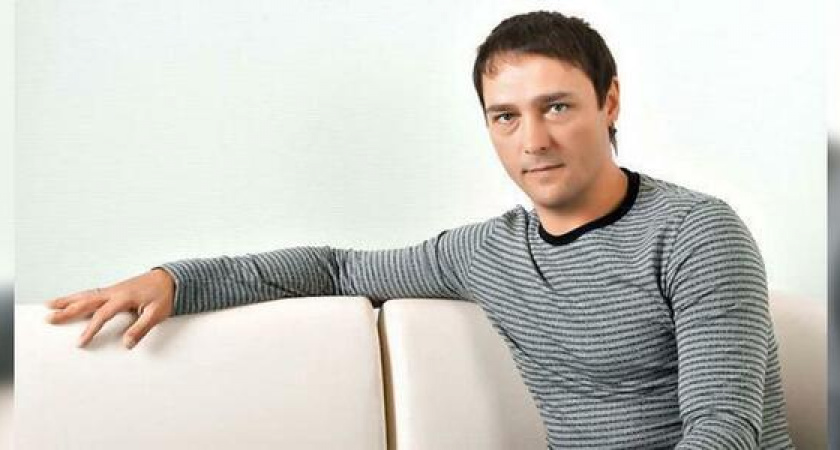 Мебель с позолотой и хрустальные люстры: Юрию Шатунову подарили шикарные апартаменты в Сочи