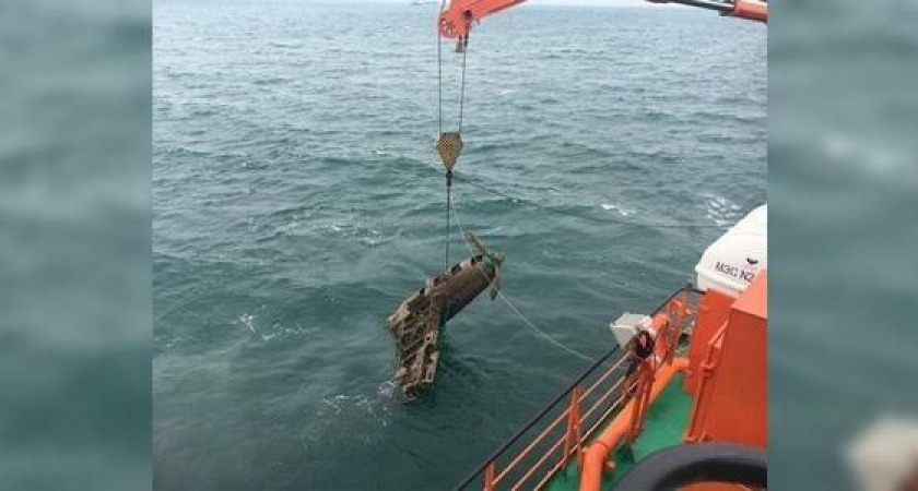 Поднятые со дна моря самолеты перевезли в Геленджик