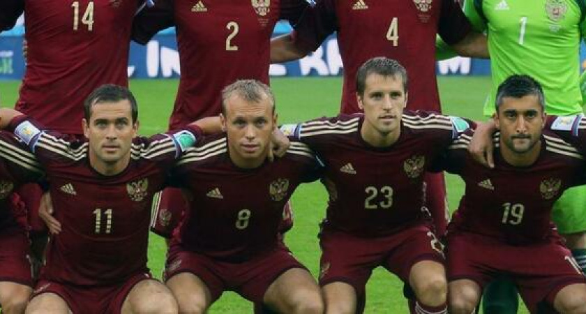 Петиция о роспуске сборной России по футболу набрала более 460 тысяч подписей в Интернете