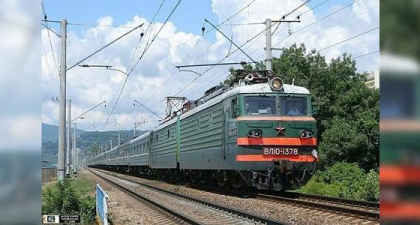 Сегодня в Новороссийске под колесами поезда погибла местная жительница