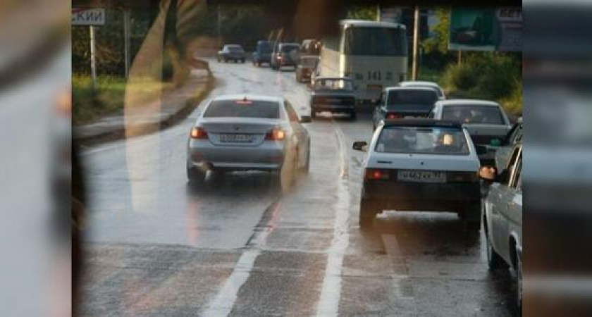 В России предложили лишать водительского удостоверения на два года за опасное вождение