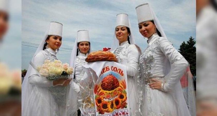 Вкуснейшая выпечка и расслабляющие термальные источники - 5 причин поехать путешествовать в Адыгею