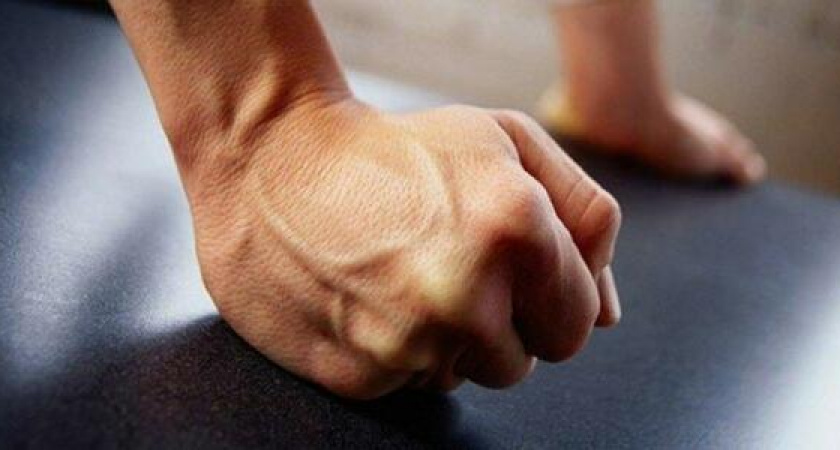 В Новороссийске мужчина сильно избил мать: женщина скончалась