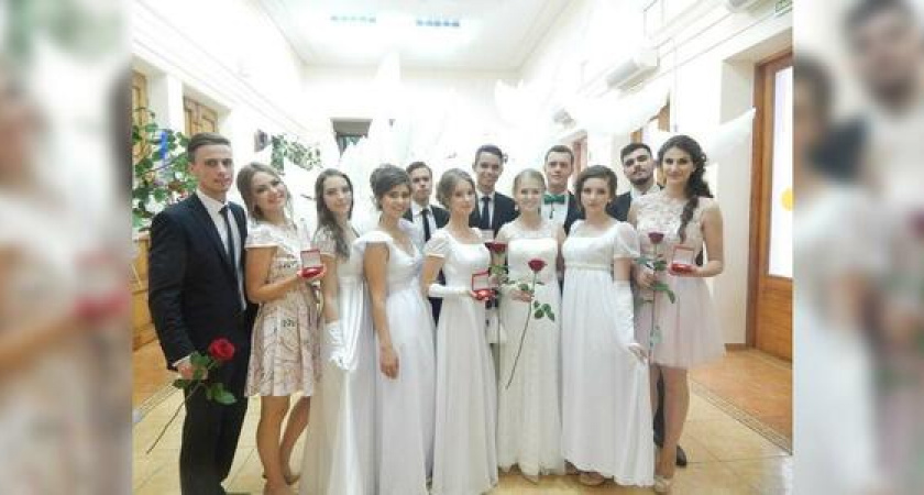 В воскресенье в Новороссийске 1100 выпускников получат свои аттестаты