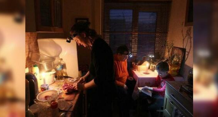 Сегодня в Новороссийске и четырех поселках отключат свет: НАША публикует список адресов