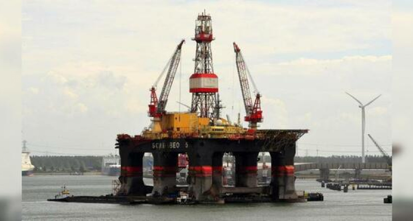 Бурение нефтяной скважины в море около Новороссийска начнут уже в этом году