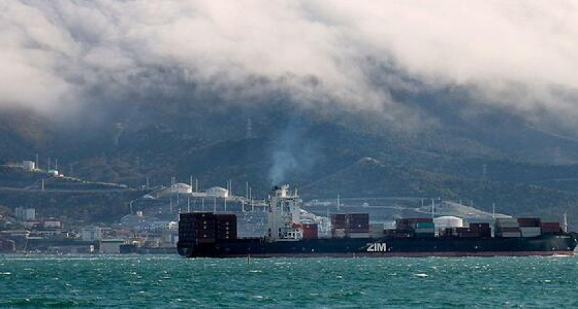 Синоптики прогнозируют шквалистый ветер до 34 метров в секунду в Новороссийске