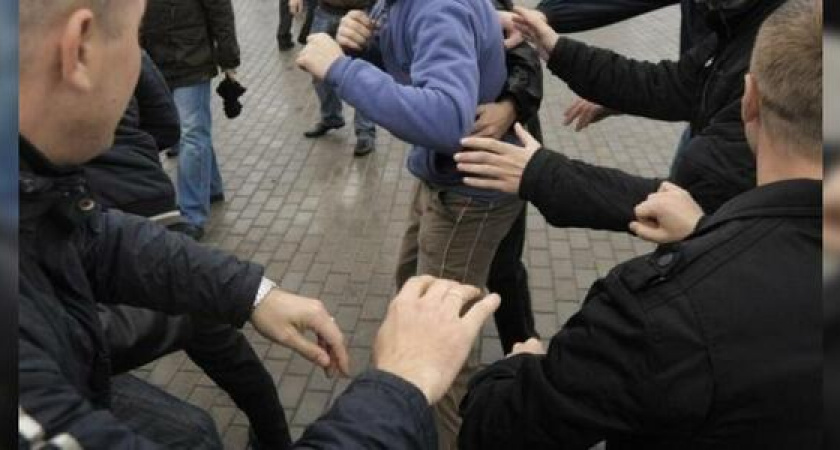 Появились подробности убийства в кафе Новороссийска: парень защищал честь своей жены