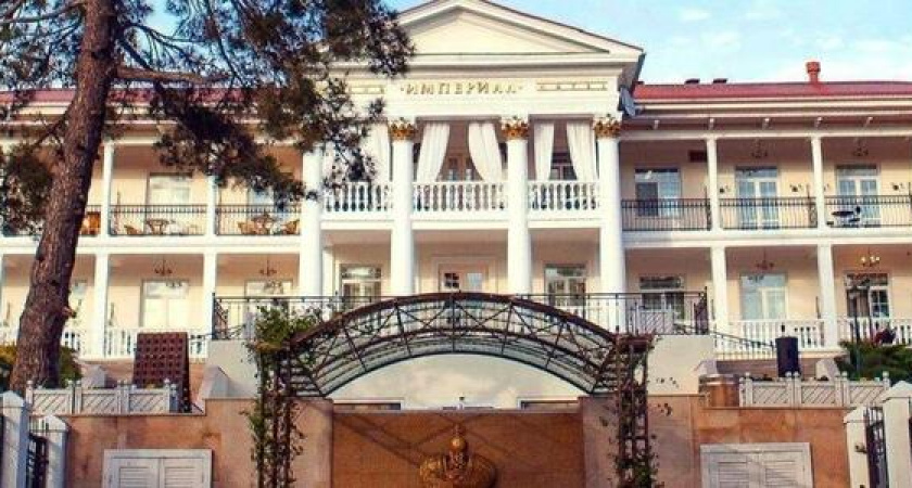 Чем дольше в гостях – тем больше подарков! «Золотые» скидки от отеля «Империал» в Абрау-Дюрсо
