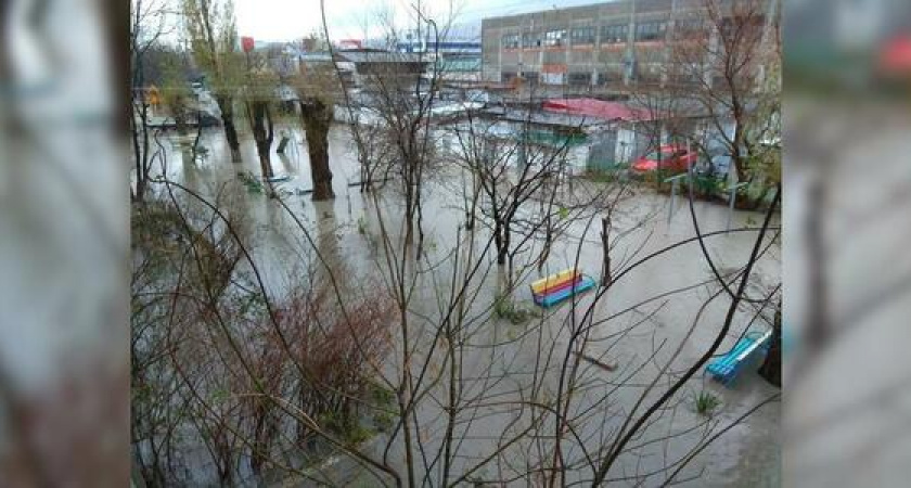 Новороссийск снова затопило: фото и видео горожан