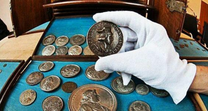 Новороссиец заплатил 50 тысяч рублей за несуществующую монету