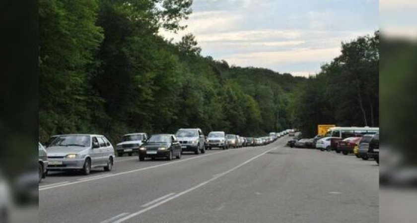 До середины февраля из-за реверса въезд в Новороссийск будет затруднен