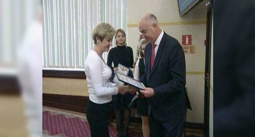 Глава города наградил руководителей предприятий Новороссийска