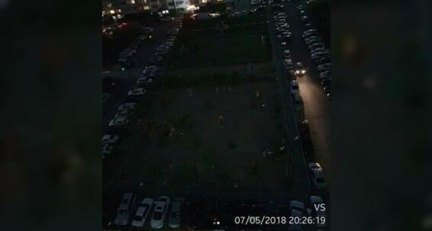 В Новороссийске дворы новостроек погружаются в темноту: жители домов обвиняют в этом мэрию города