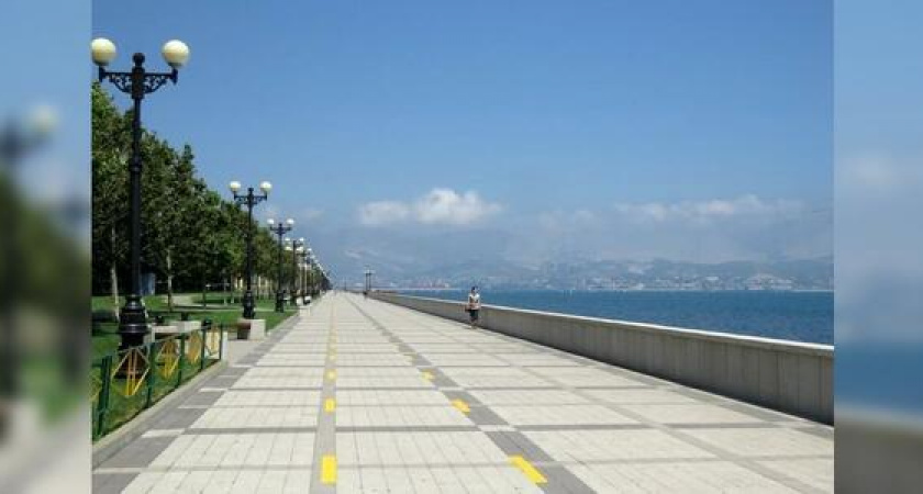 Более 5,5 млн рублей выделят на металлическое ограждение на набережной Новороссийска