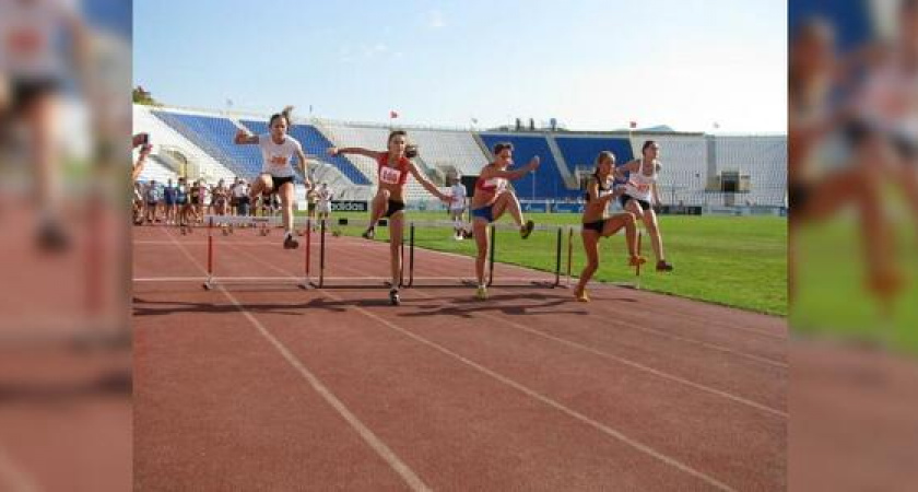 На замену покрытия беговых дорожек на новороссийском стадионе потратят более 15 млн рублей