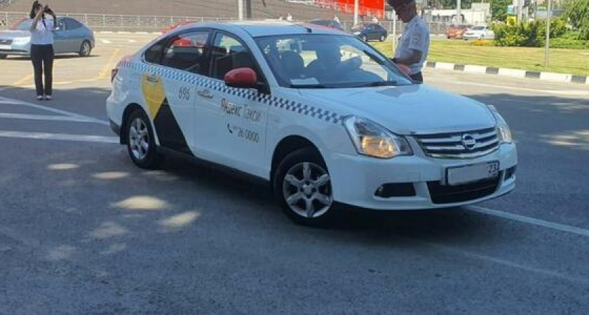 За полгода в Новороссийске задержали 87 таксистов-нелегалов