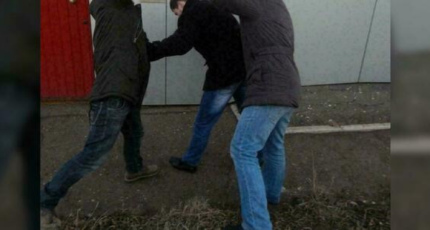 Житель Новороссийска поехал в Ульяновск к подруге, а вернулся избитый и без телефона