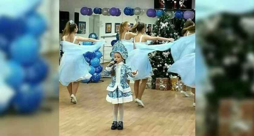 Клубу в пригороде Новороссийска подарят модульный туалет и балетный станок