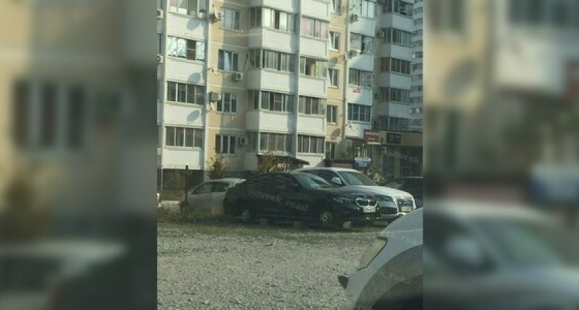 «Когда твои колёса нравятся не только тебе»: в Новороссийске ночью неизвестные сняли колеса с новенькой «БМВ»