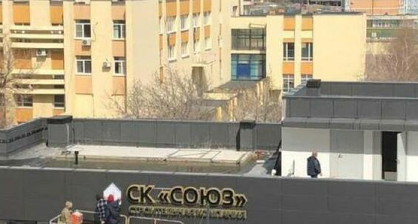 В Новороссийске строящийся компьютерный центр превратился в офис строительной компании