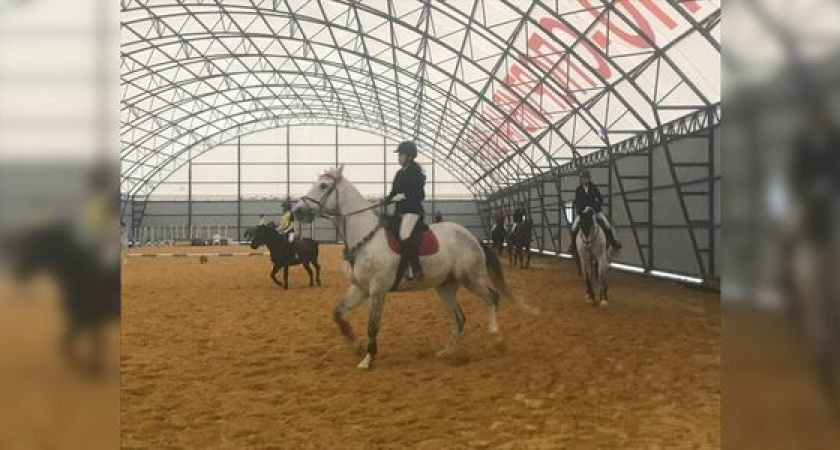 В Новороссийске состоялось открытие крытого манежа конно-спортивной школы «Пегас»