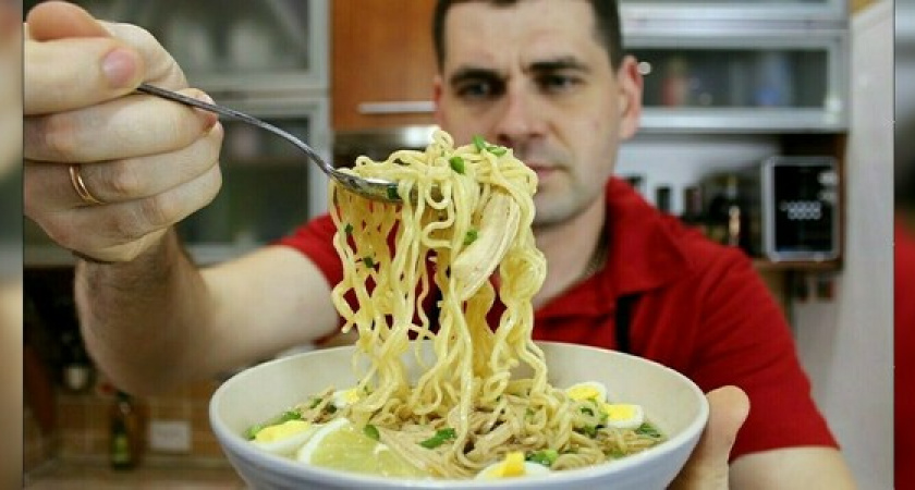 Не ешьте ее чаще одного раза в неделю!» - советует Роскачество после проверки лапши быстрого приготовления