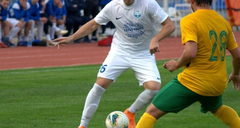 Новороссийский «Черноморец» в 14 туре разгромил «Урожай»