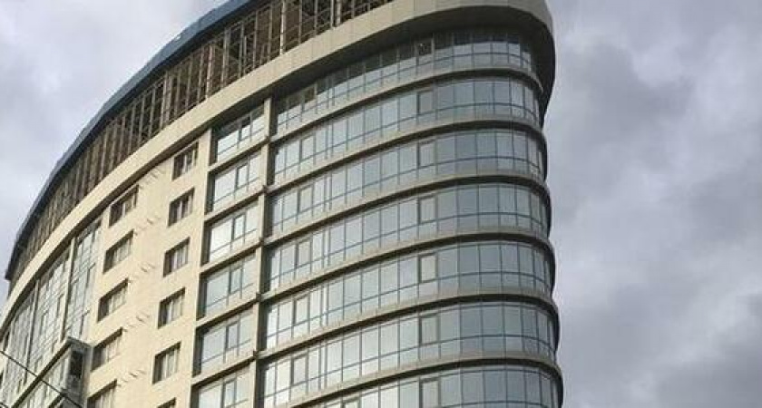Долгострой на улице Толстого в Новороссийске обещают достроить в следующем году