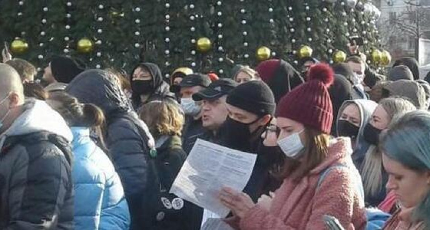 Полиция Новороссийска информирует об ответственности за участие в несанкционированных митингах