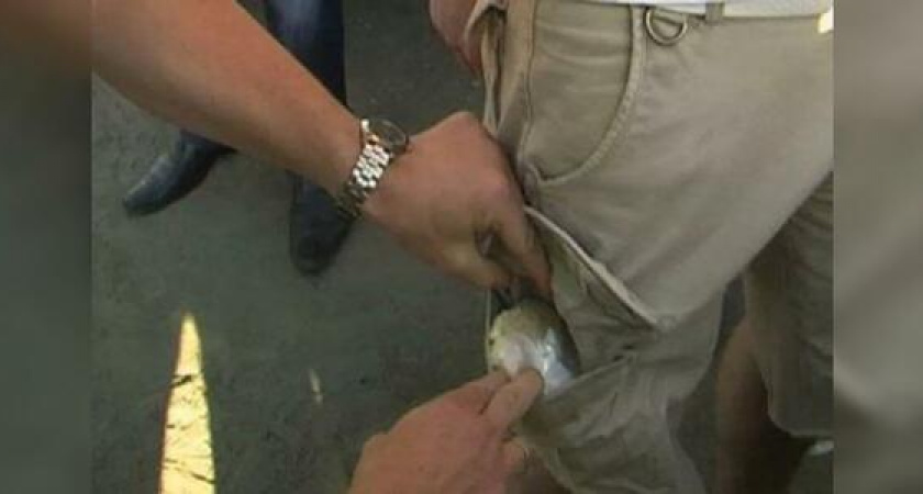 В Новороссийске полицейские задержали мужчину с наркотическим веществом в кармане