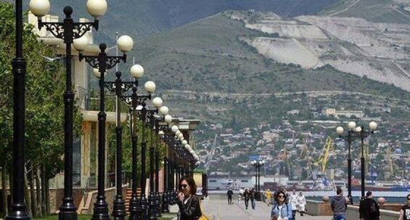 Шторм, обледенение и яркое солнце: Новороссийск в самом противоречивом месяце в году – марте (шикарное видео)