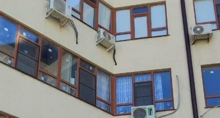 Коммунальная катастрофа: жители одной из новостроек Новороссийска остались без света, воды и тепла