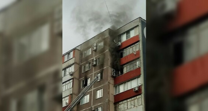 «Сосед снизу говорит, что слышал хлопок»: жильцы новороссийской «панельки» на проспекте Дзержинского рассказали, как случился пожар