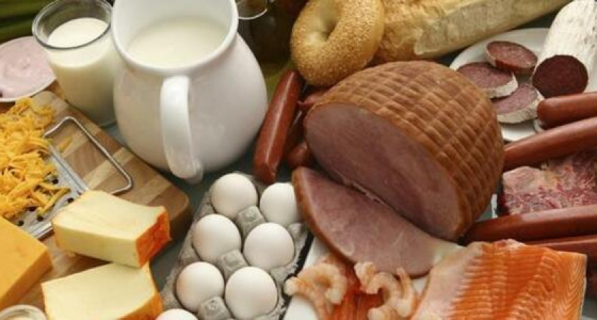 Жительница Новороссийска заказала в Интернете продукты на 27 тысяч рублей и осталась без денег и продуктов