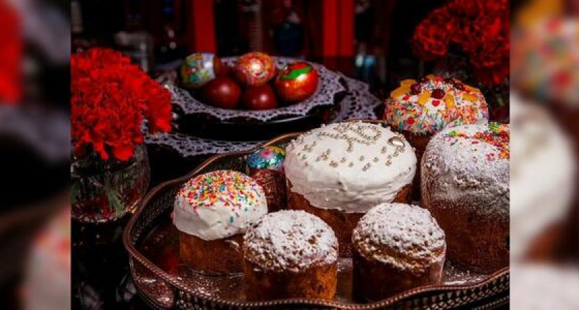 На прилавках Новороссийска появятся куличи, освещенные на геленджикском хлебозаводе