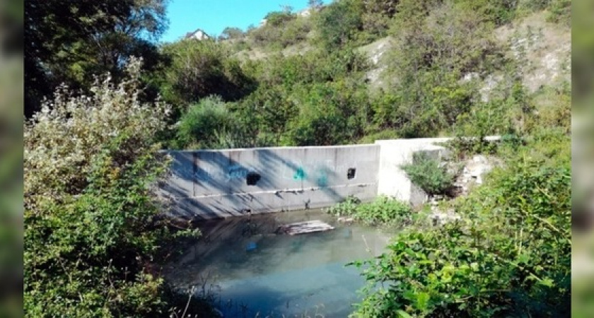 На сегодняшний день русла не всех рек Новороссийска и пригорода готовы к осенним паводкам