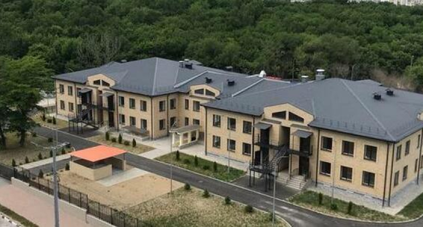 Скандальный детский сад рядом с Пионерской рощей в Новороссийске достроен