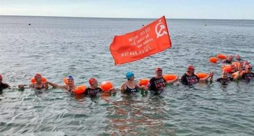 26 спортсменов участвуют в заплыве от Анапы до Новороссийска