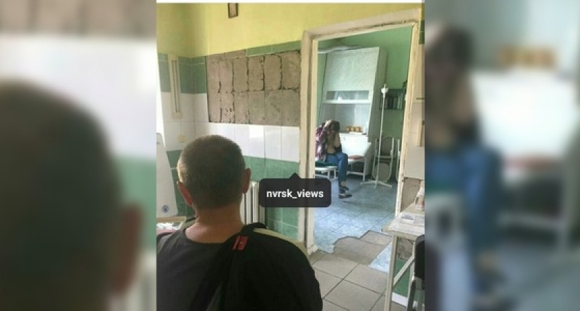 В одной из лабораторий Новороссийска на голову пациентки обрушилась плитка