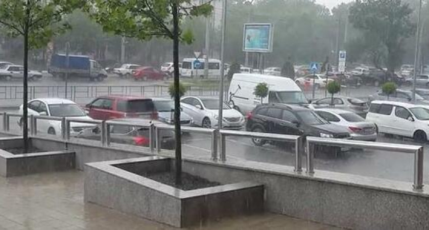 Новороссийцев ждут теплые, но дождливые выходные